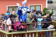 15-viel-Spaß-auf-der-Empore