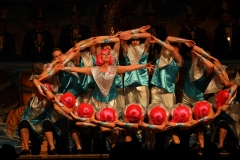 A-17-DanceFun-Graben